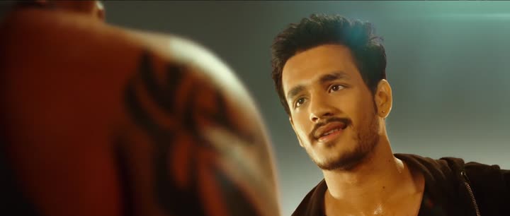 Akhil 2015 Hindi Dubbed